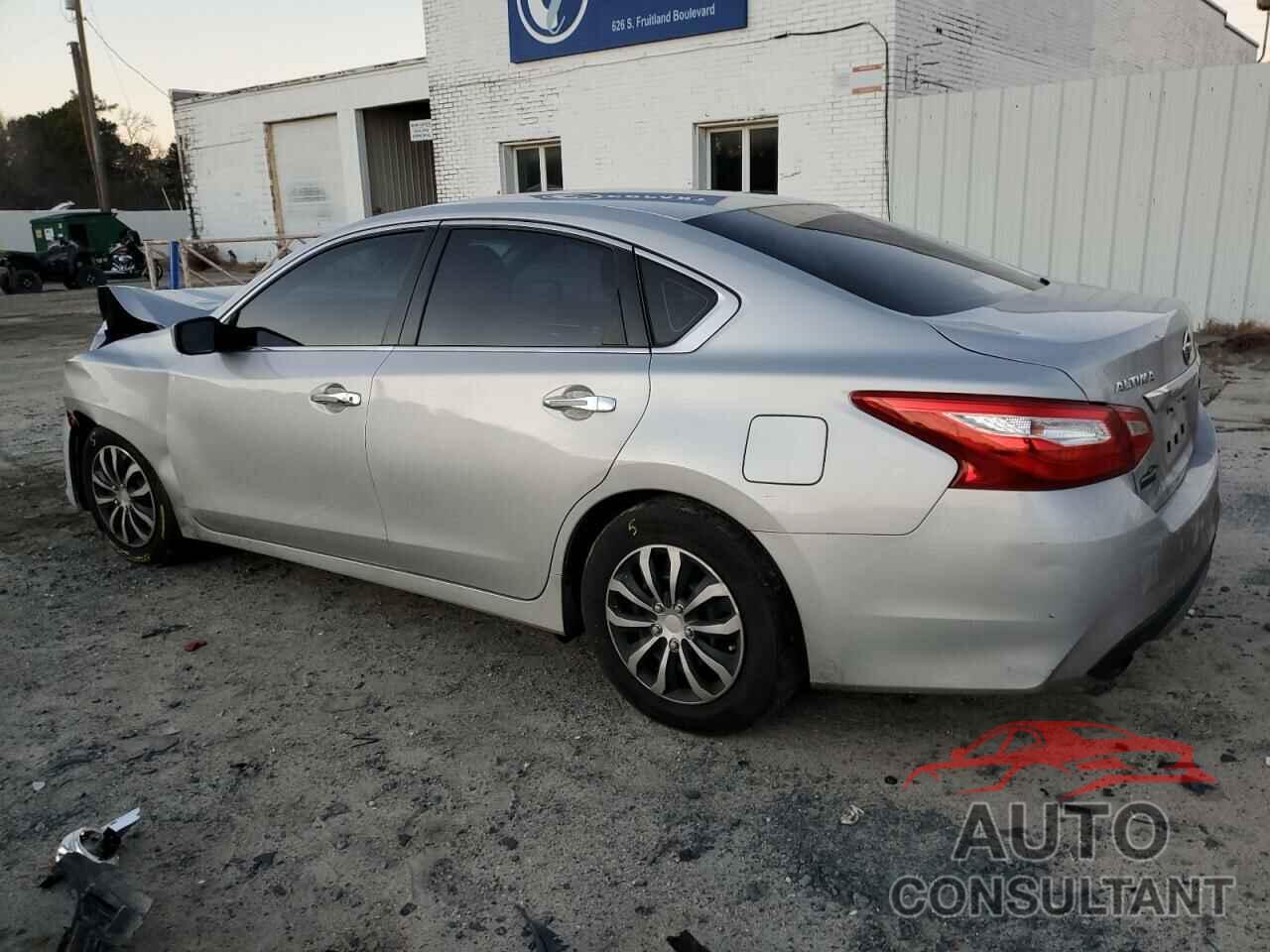 NISSAN ALTIMA 2017 - 1N4AL3AP5HN341763