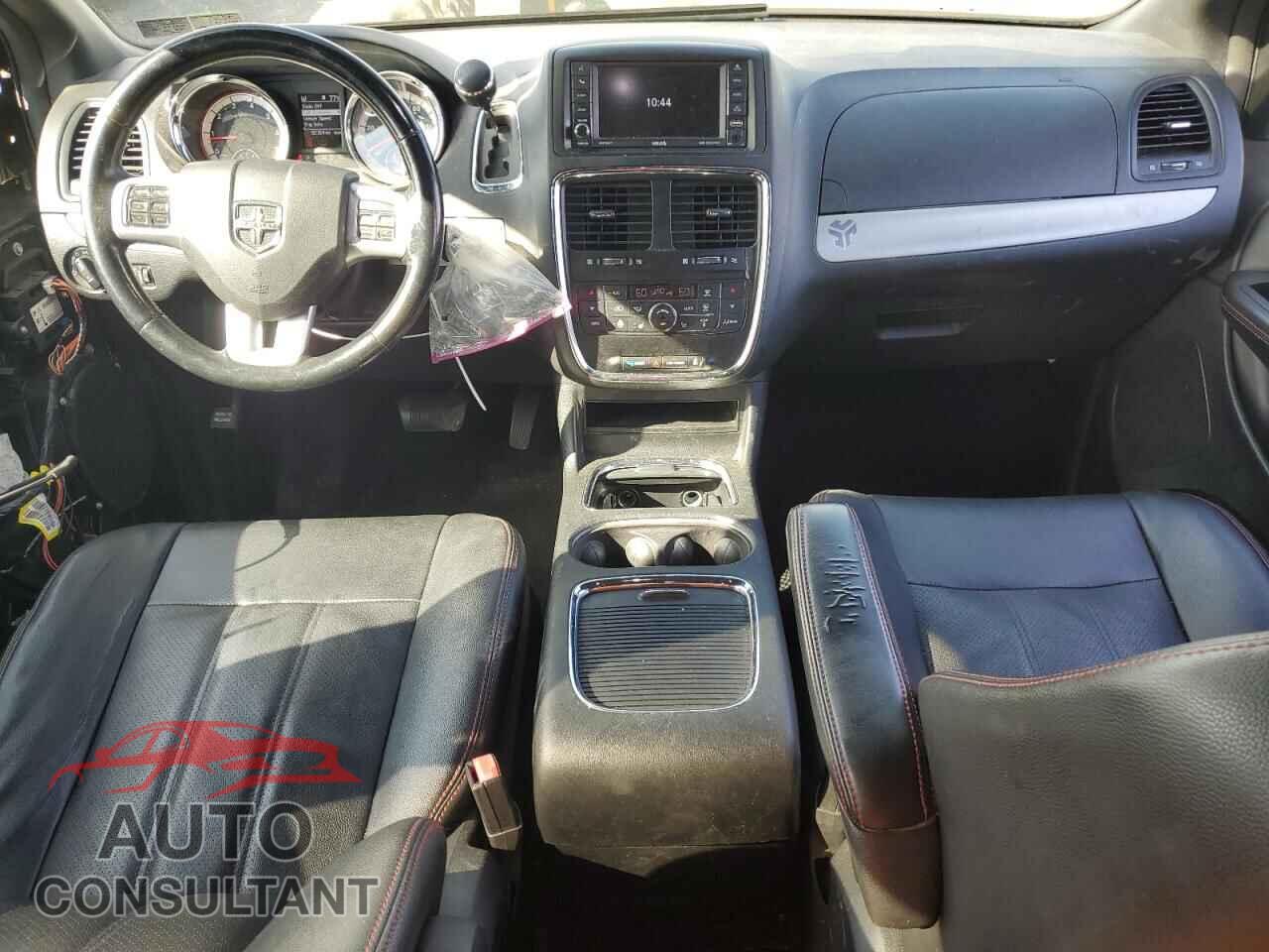 DODGE CARAVAN 2018 - 2C4RDGEG7JR345723