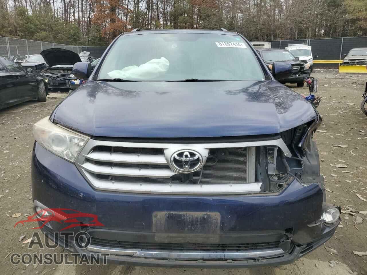 TOYOTA HIGHLANDER 2013 - 5TDBK3EH8DS242668