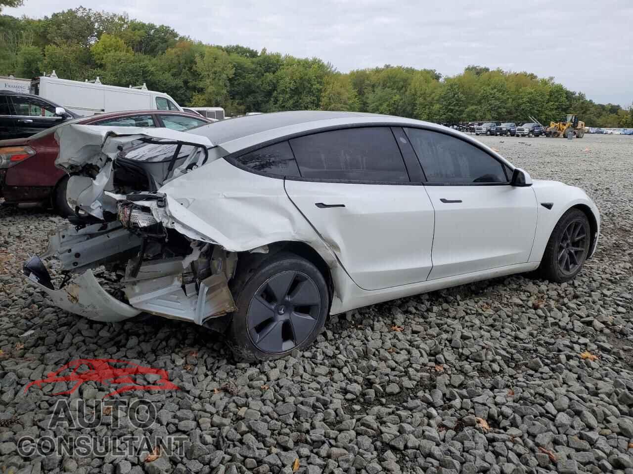 TESLA MODEL 3 2023 - 5YJ3E1EB3PF715767