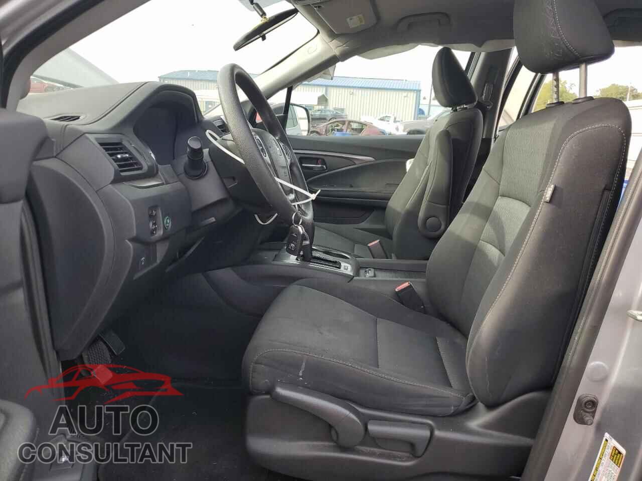 HONDA RIDGELINE 2017 - 5FPYK3F46HB007094