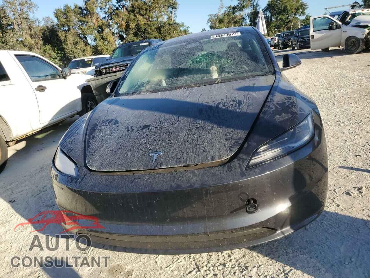 TESLA MODEL 3 2024 - 5YJ3E1EB7RF744675