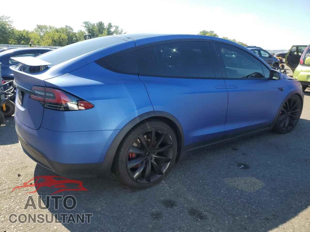 TESLA MODEL X 2016 - 5YJXCDE2XGF026527