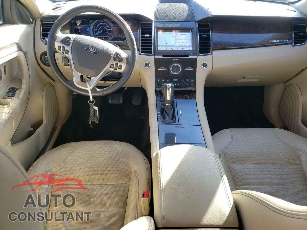 FORD TAURUS 2018 - 1FAHP2F87JG126331