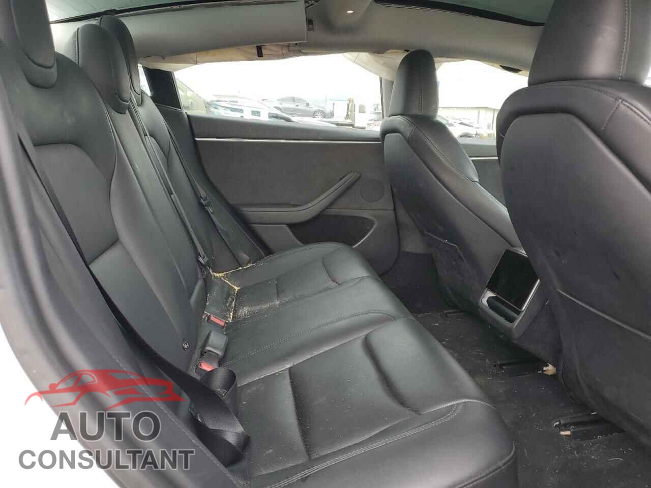 TESLA MODEL 3 2024 - 5YJ3E1EB6RF802100