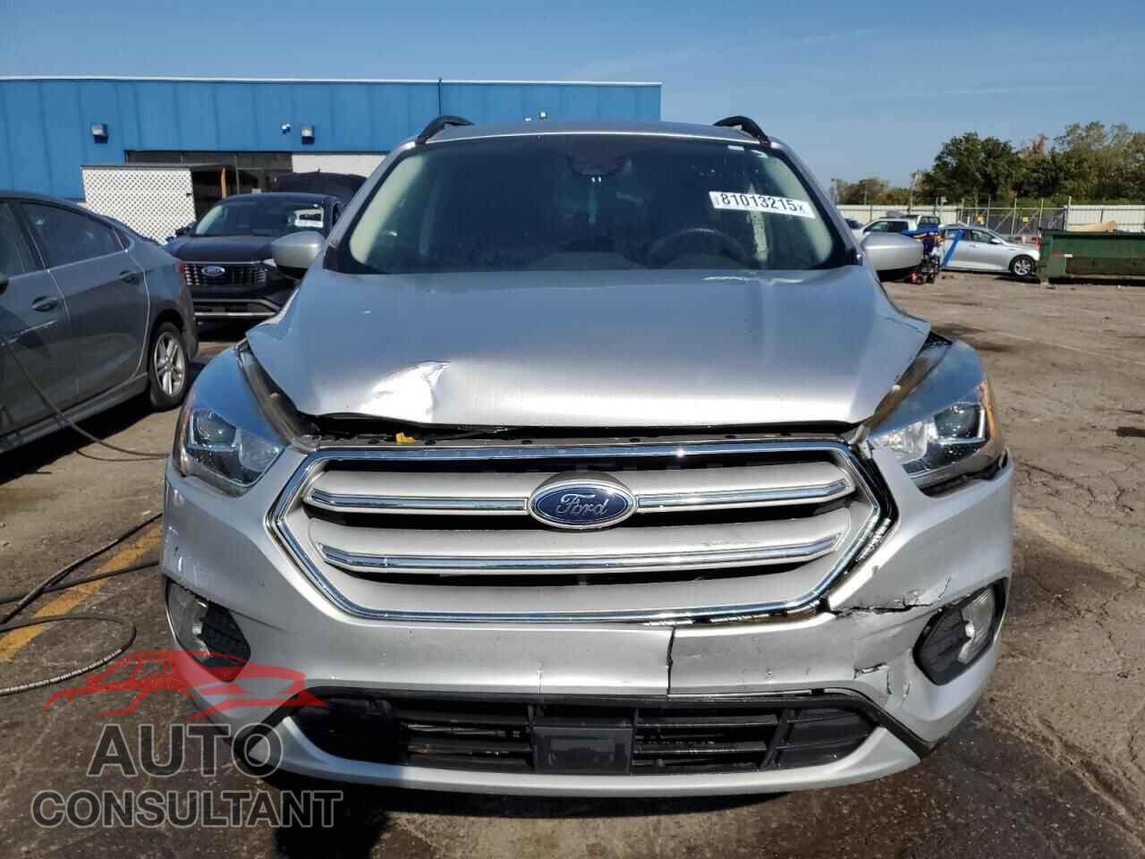 FORD ESCAPE 2018 - 1FMCU0HD3JUB23838