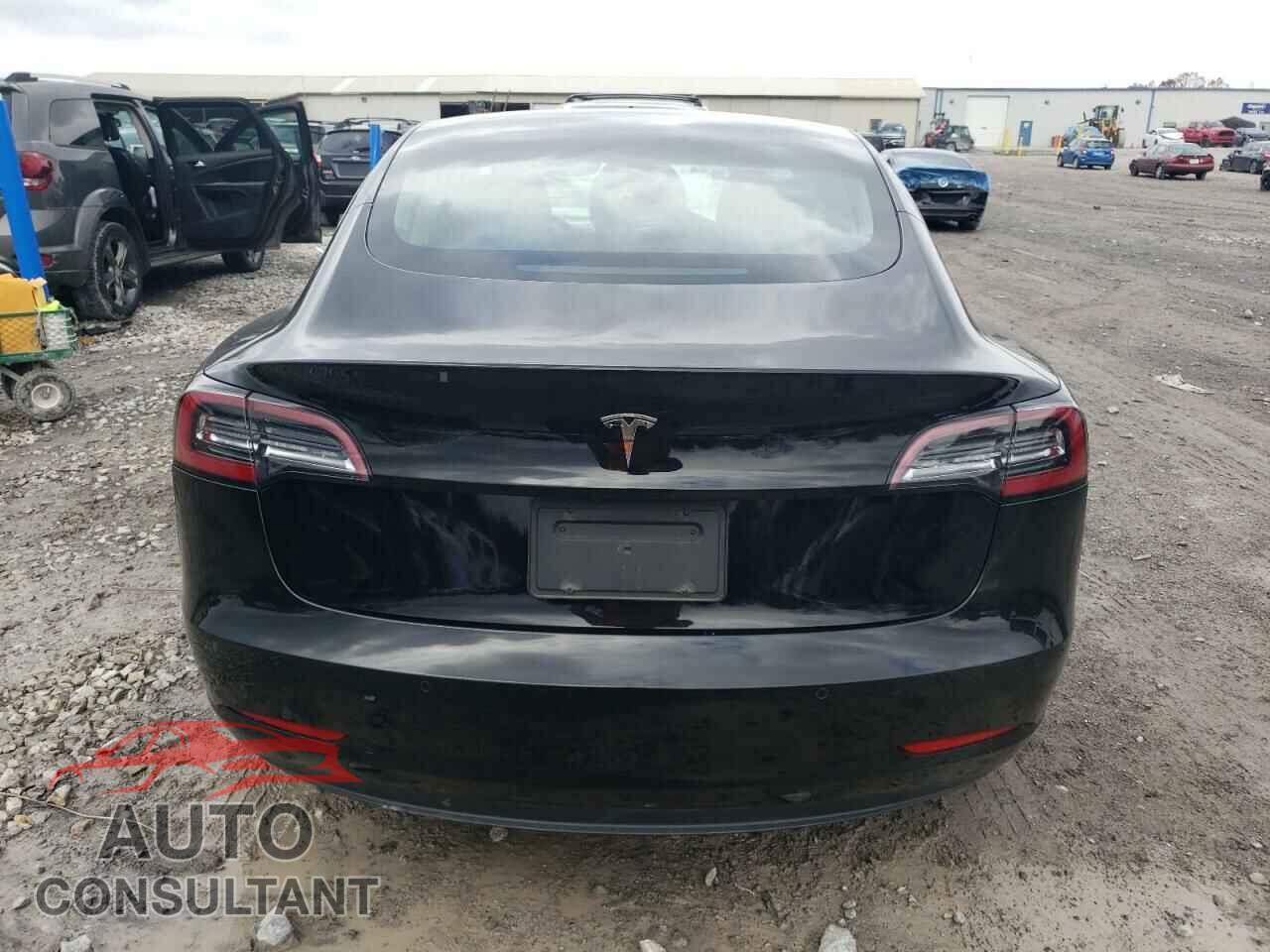 TESLA MODEL 3 2020 - 5YJ3E1EA4LF606476