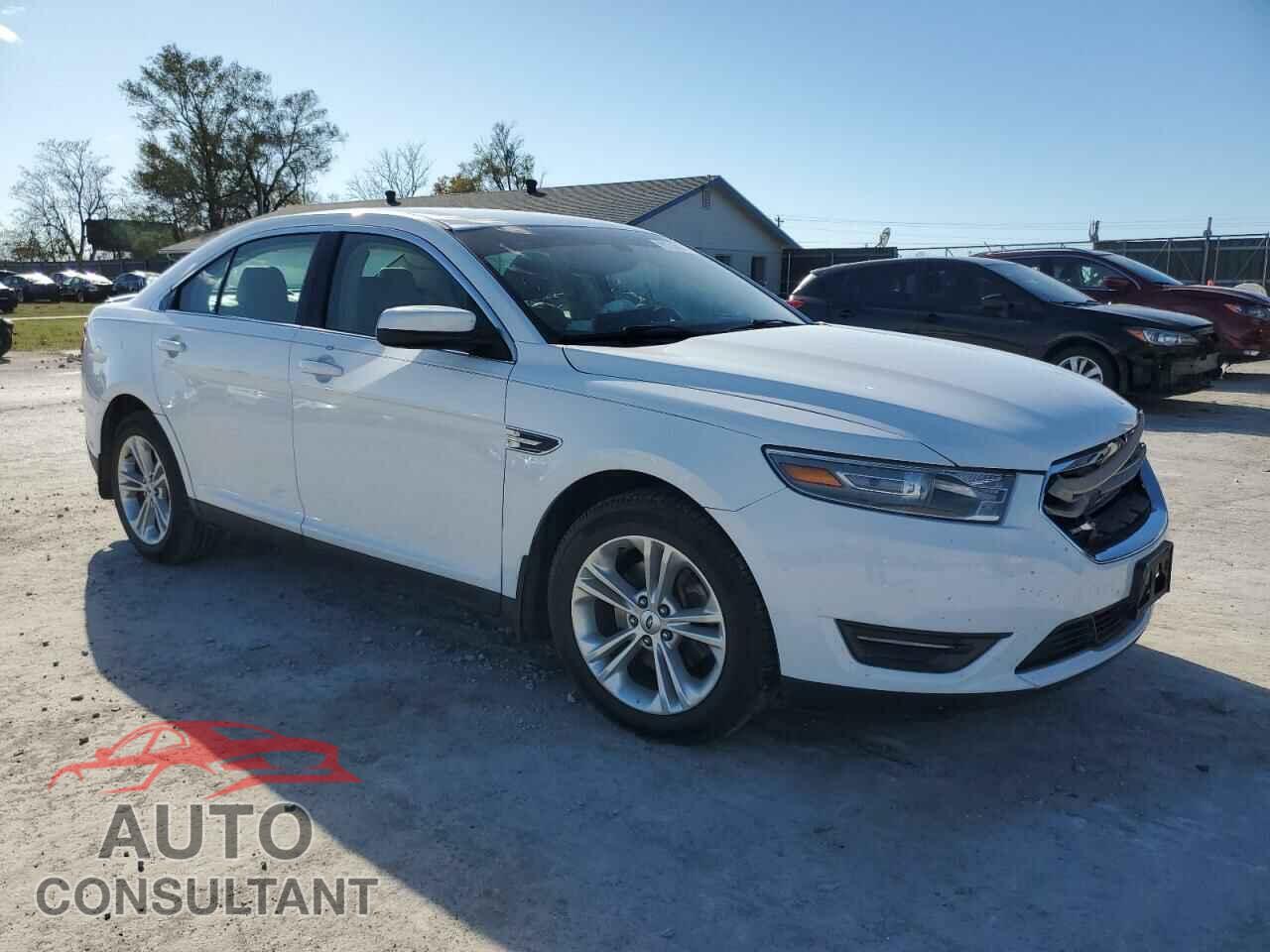 FORD TAURUS 2013 - 1FAHP2E85DG176604