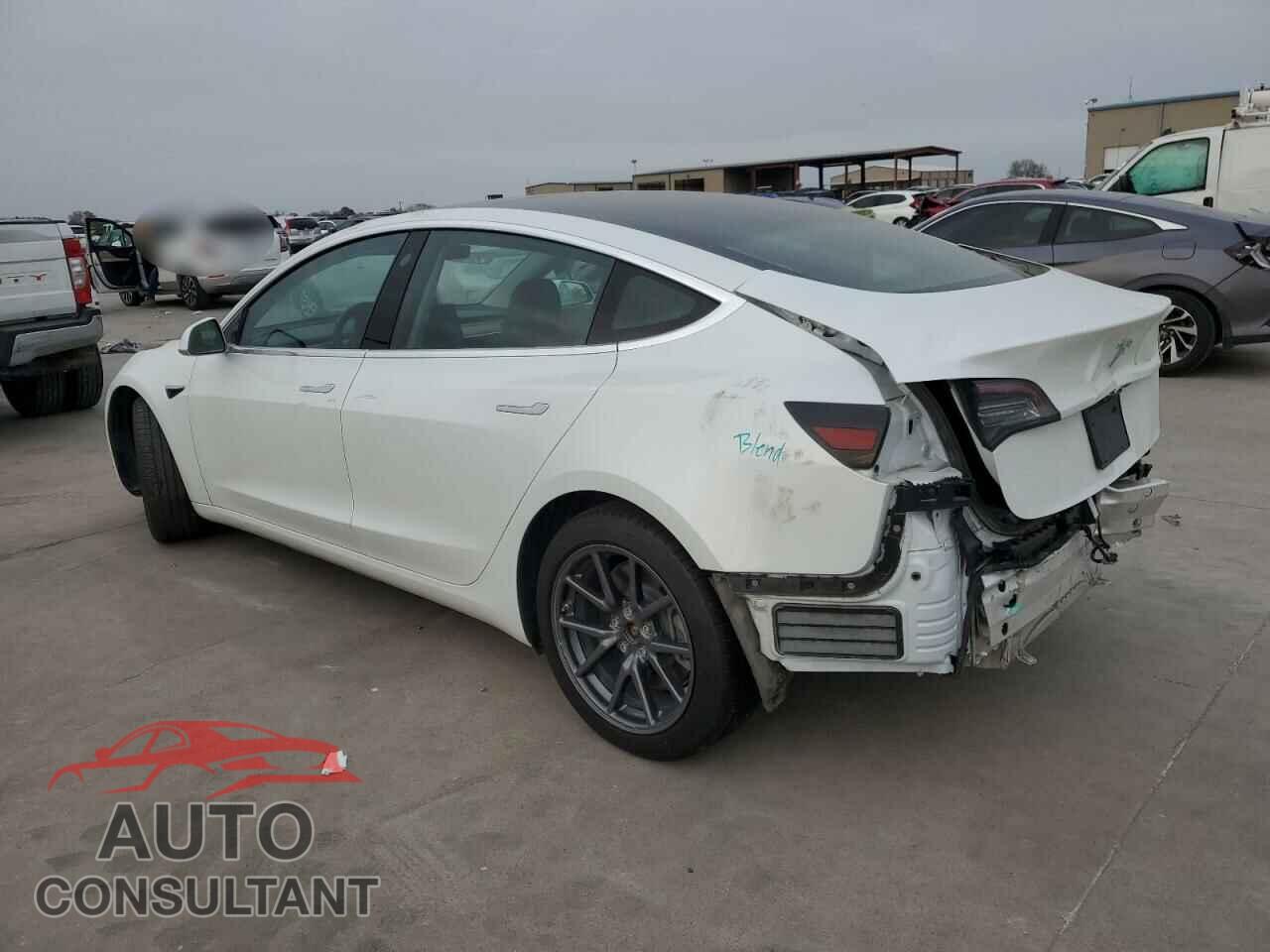 TESLA MODEL 3 2020 - 5YJ3E1EA2LF799632
