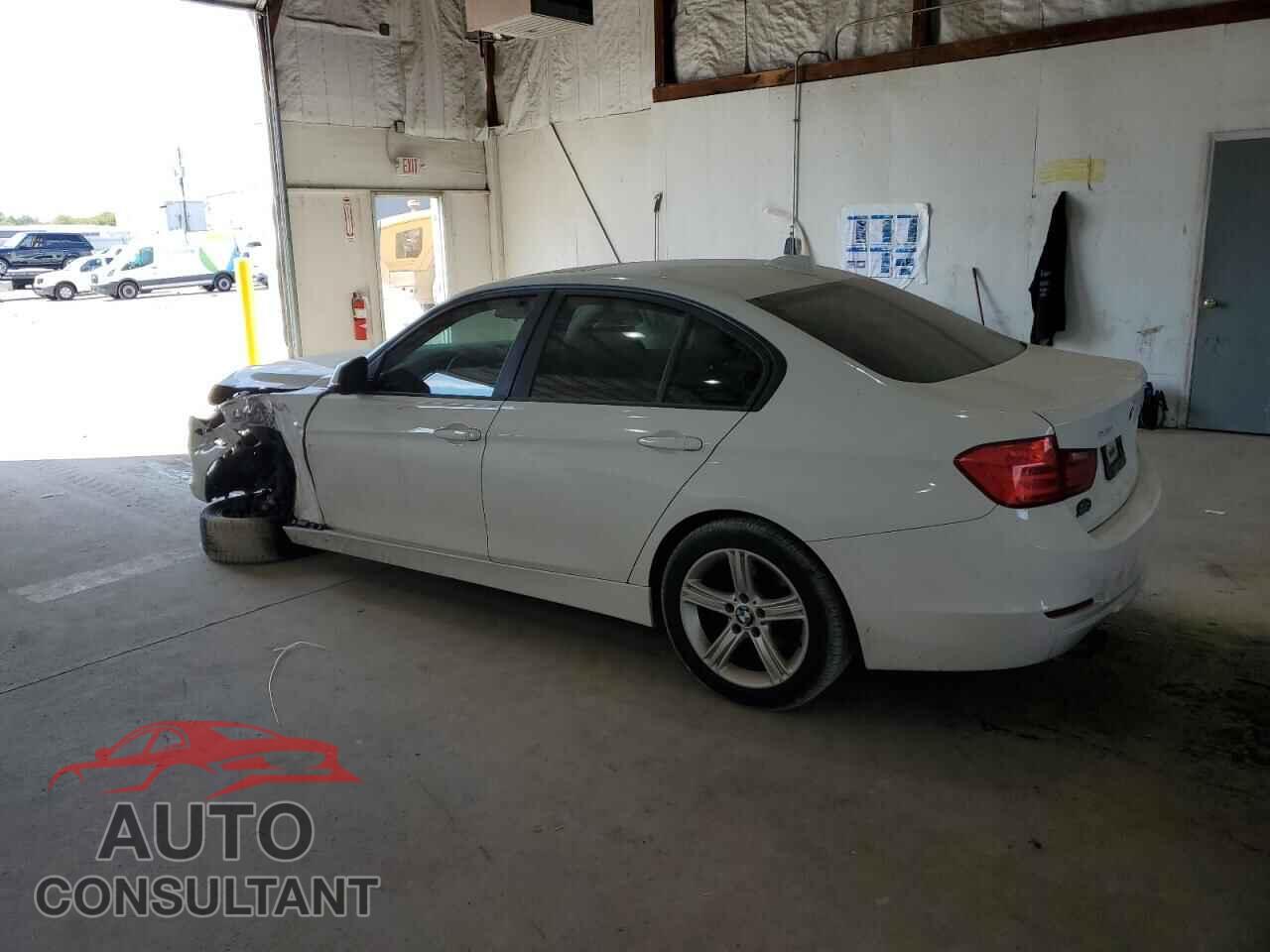 BMW 3 SERIES 2012 - WBA3A5C53CF257280