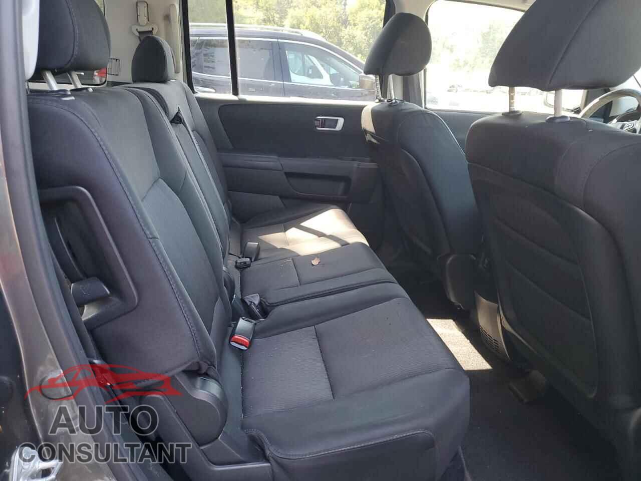 HONDA PILOT 2011 - 5FNYF4H40BB054953