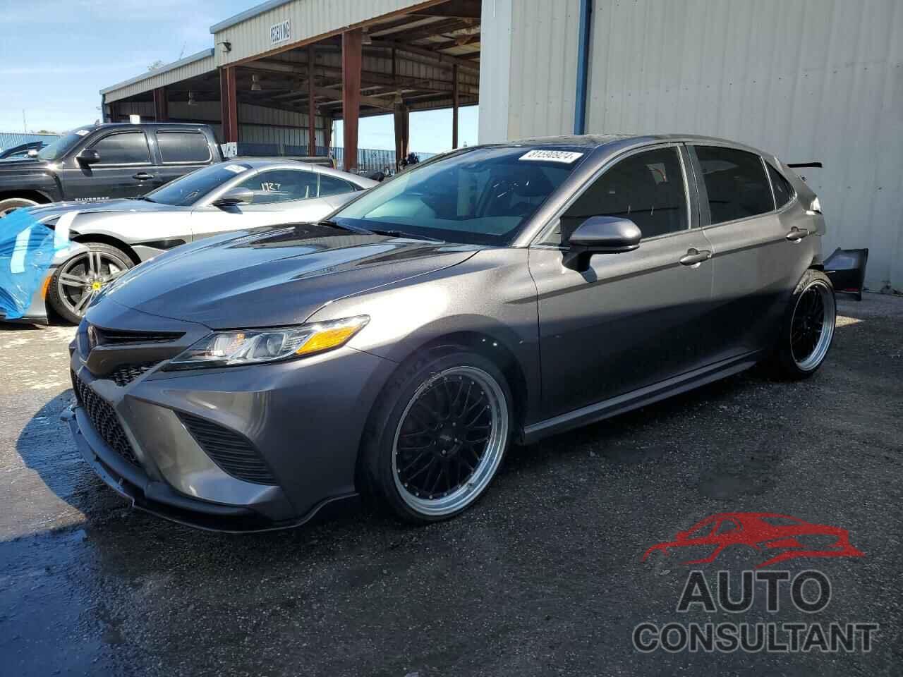TOYOTA CAMRY 2019 - 4T1B11HK8KU817385