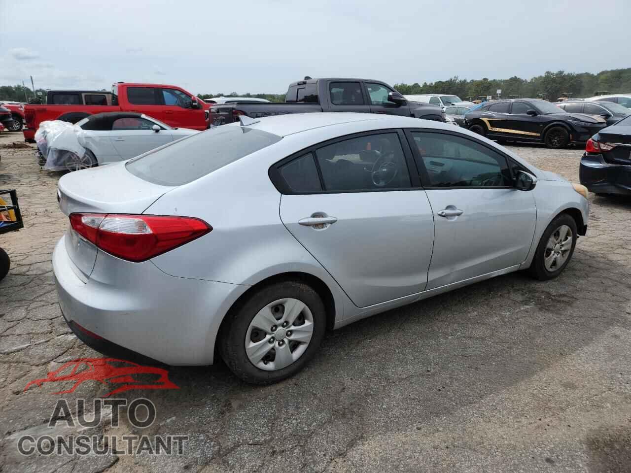 KIA FORTE 2015 - KNAFK4A69F5433596