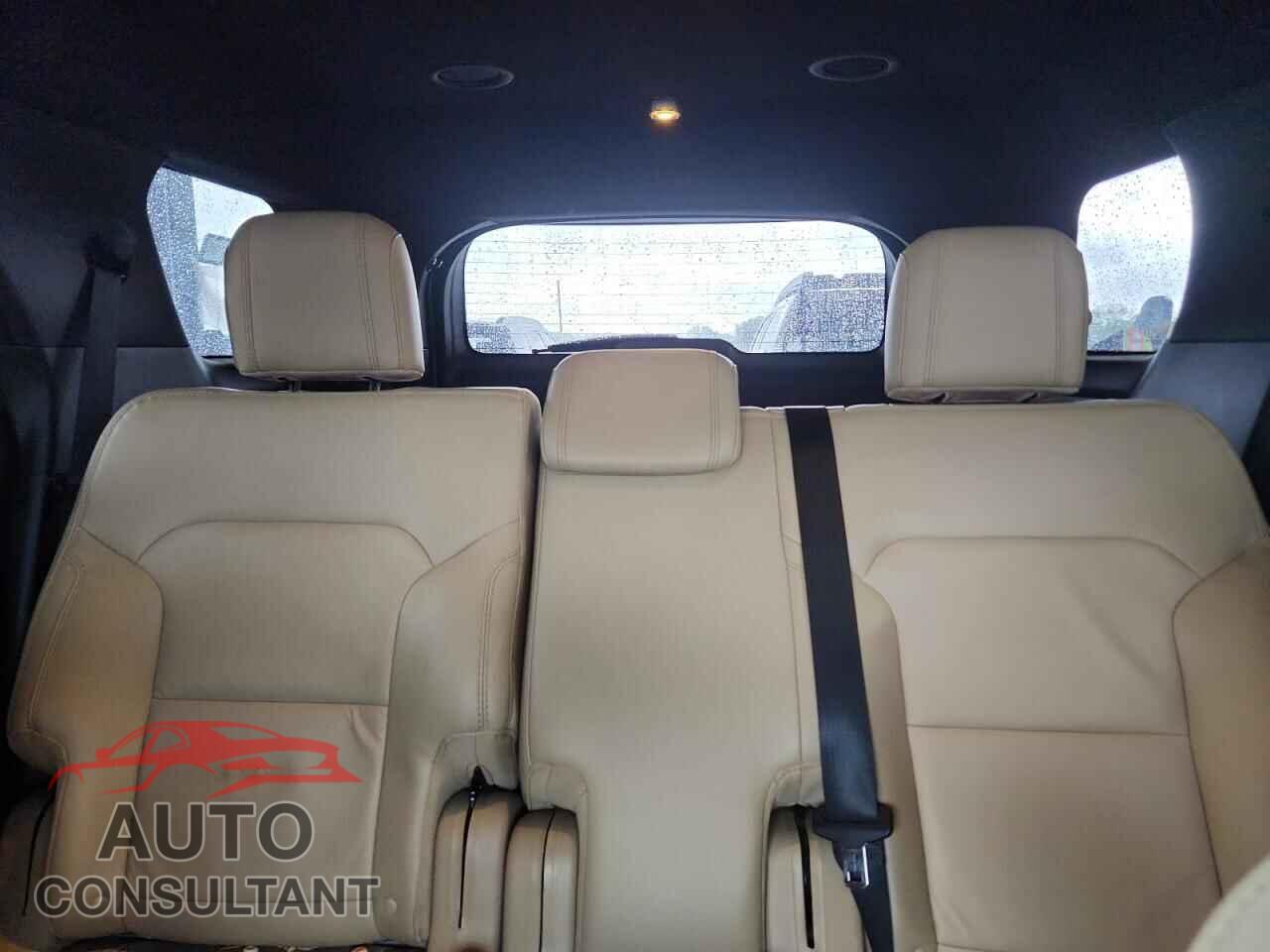 FORD EXPLORER 2017 - 1FM5K7D87HGD77819