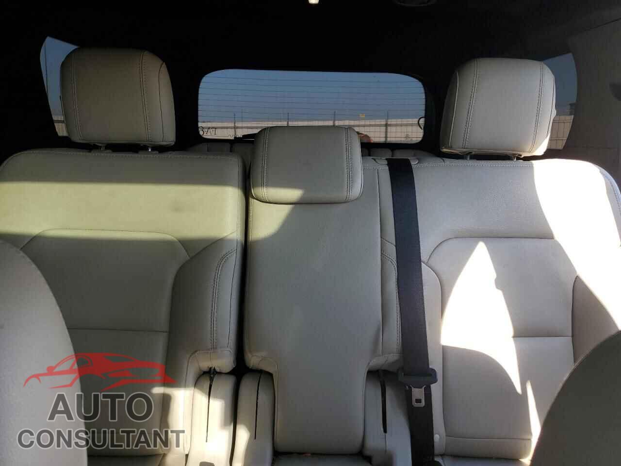 FORD EXPLORER 2018 - 1FM5K8D88JGC02362