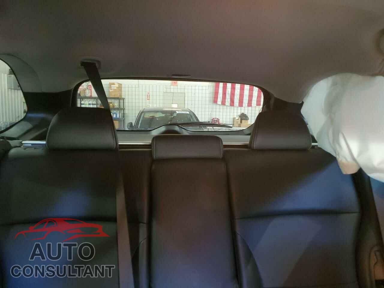 SUBARU OUTBACK 2017 - 4S4BSANCXH3440678