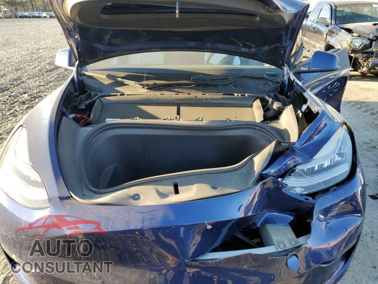 TESLA MODEL Y 2021 - 5YJYGDED6MF106400