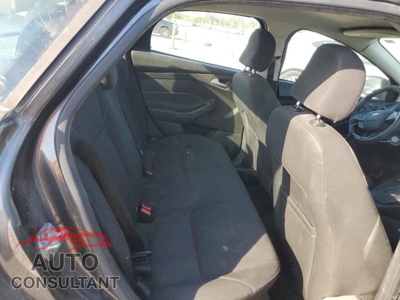 FORD FOCUS 2016 - 1FADP3F24GL247737