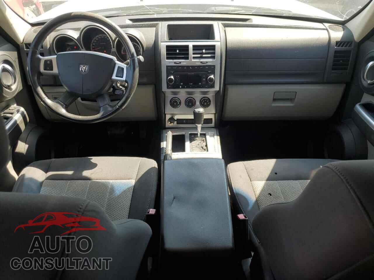 DODGE NITRO 2010 - 1D4PT5GK6AW170312