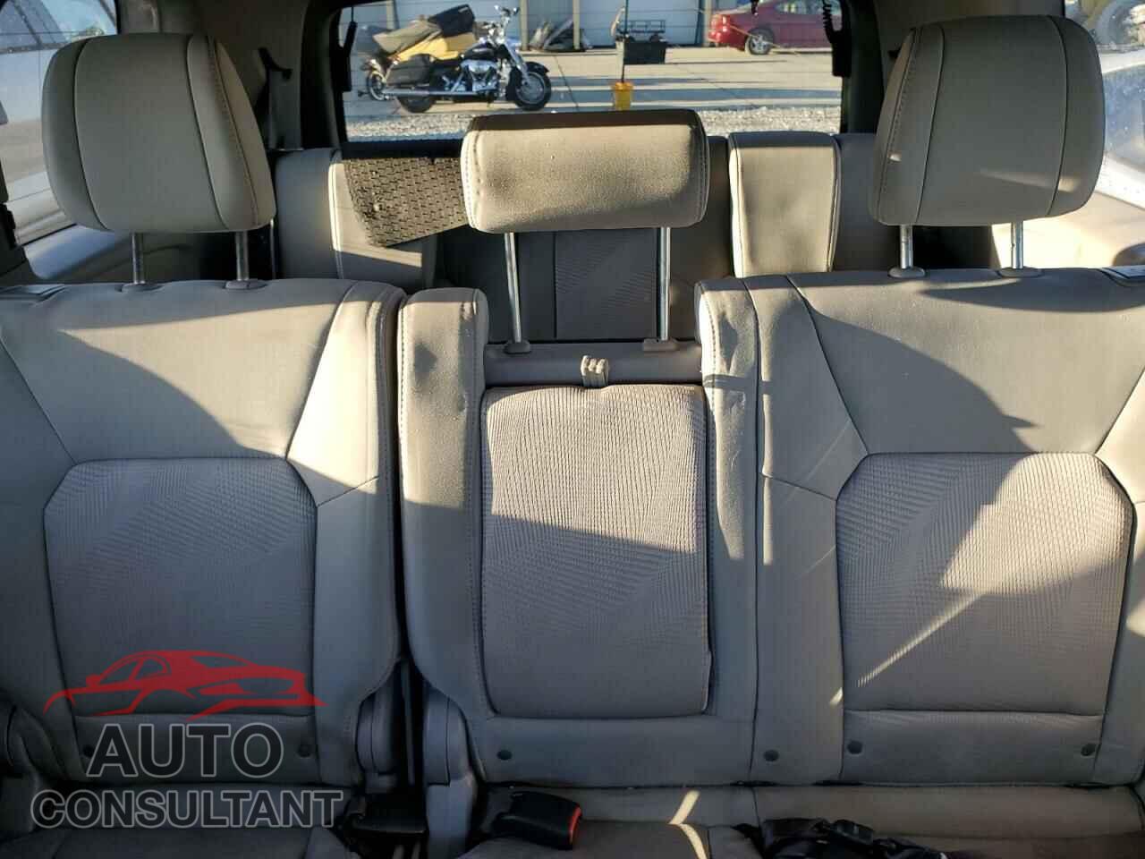 HONDA PILOT 2014 - 5FNYF4H29EB005222