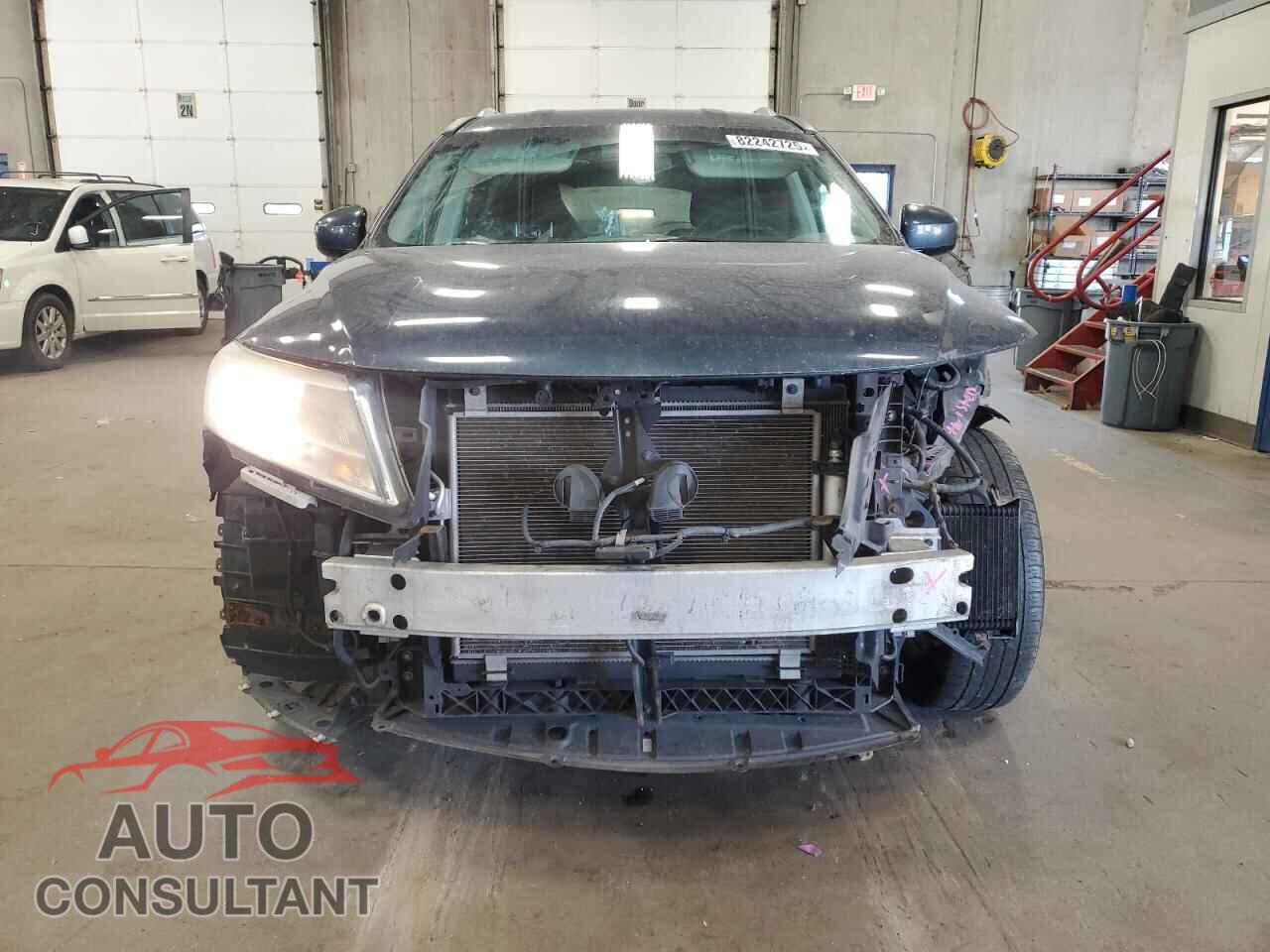 NISSAN PATHFINDER 2014 - 5N1AR2MM0EC695925