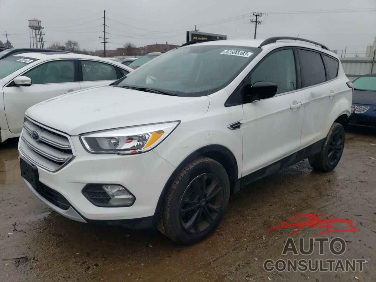 FORD ESCAPE 2018 - 1FMCU0GD2JUC45656