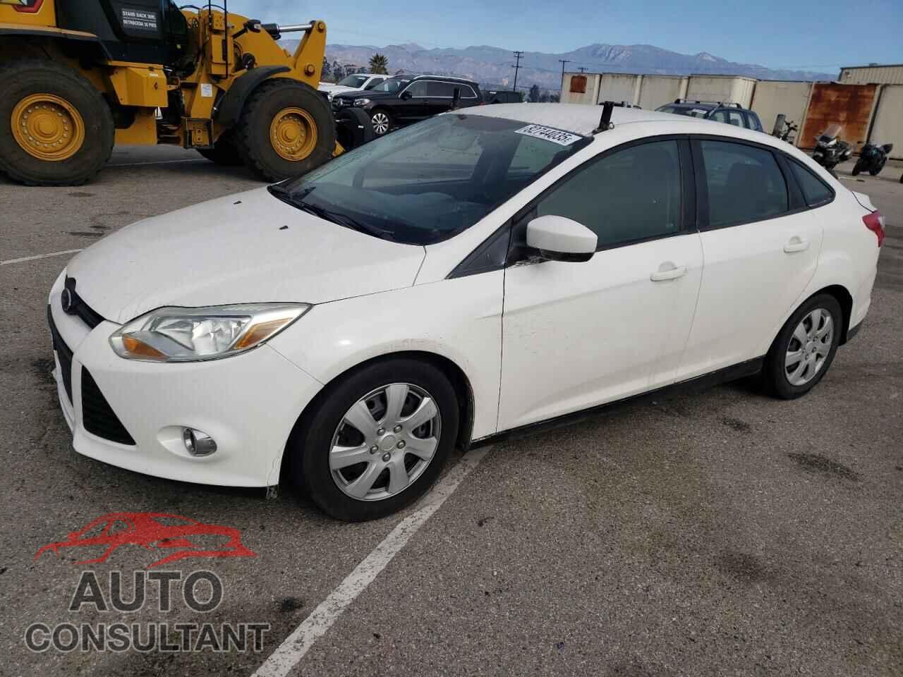 FORD FOCUS 2012 - 1FAHP3F2XCL457531