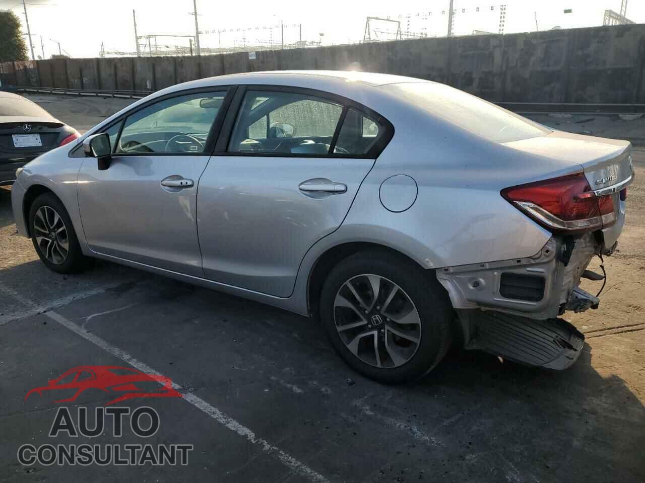 HONDA CIVIC 2015 - 19XFB2F8XFE212370