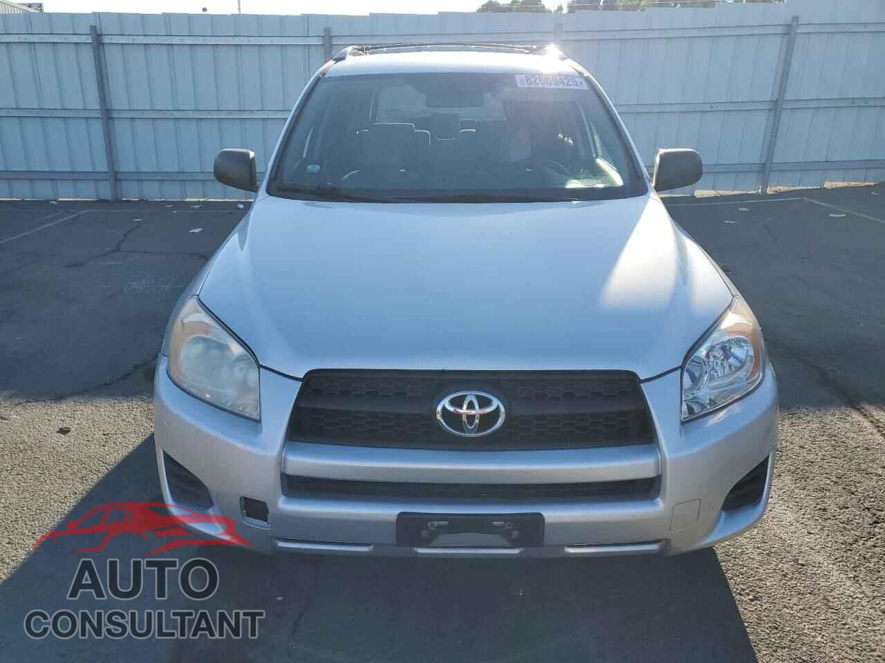 TOYOTA RAV4 2011 - 2T3BF4DV4BW085332