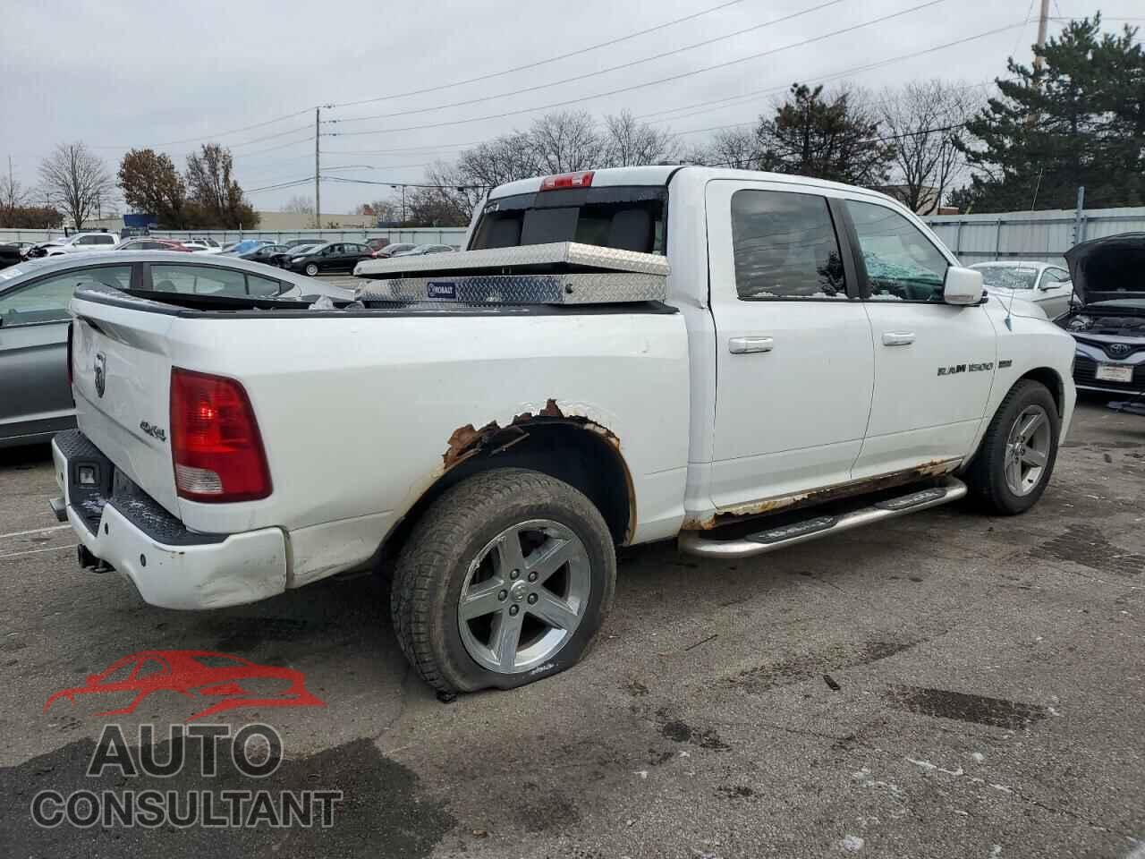DODGE RAM 1500 2012 - 1C6RD7MT9CS112613