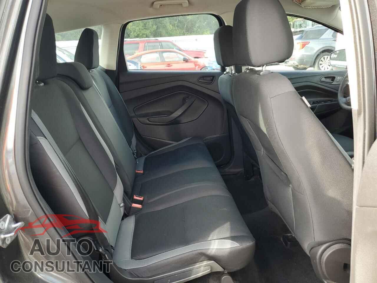 FORD ESCAPE 2015 - 1FMCU0F77FUB88972