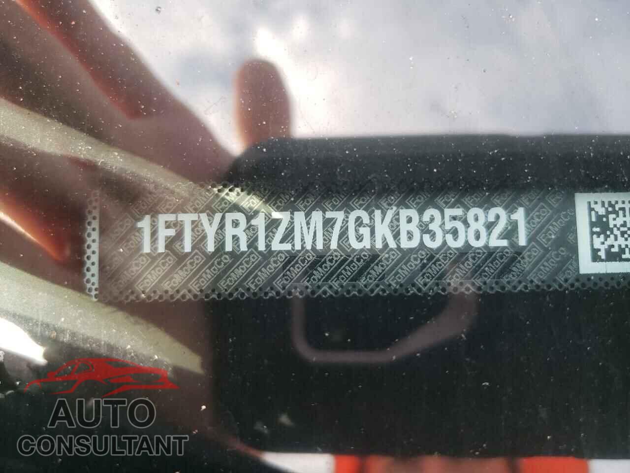 FORD TRANSIT 2016 - 1FTYR1ZM7GKB35821
