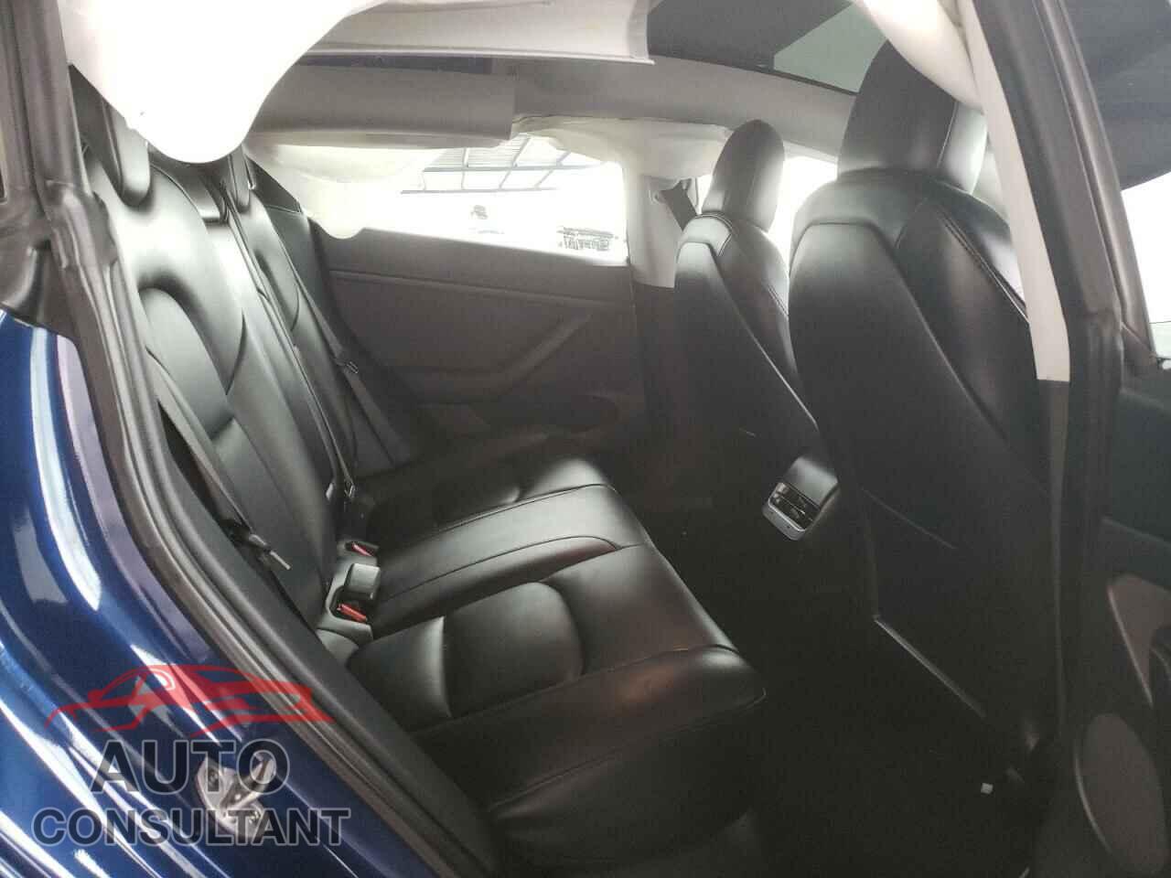 TESLA MODEL 3 2023 - 5YJ3E1EA8PF450027