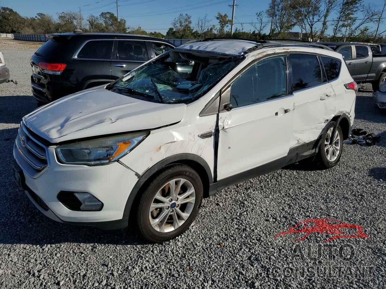 FORD ESCAPE 2017 - 1FMCU0G90HUA82043