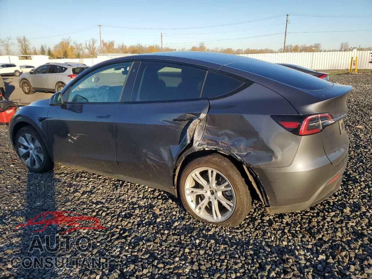 TESLA MODEL Y 2023 - 7SAYGDEE4PF645307