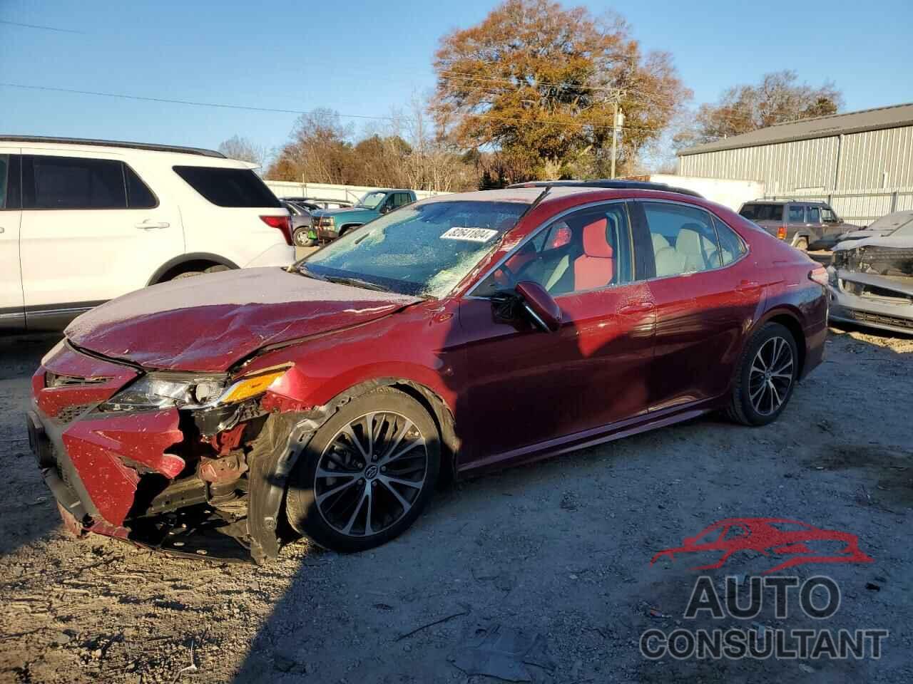 TOYOTA CAMRY 2018 - 4T1B11HK7JU518159