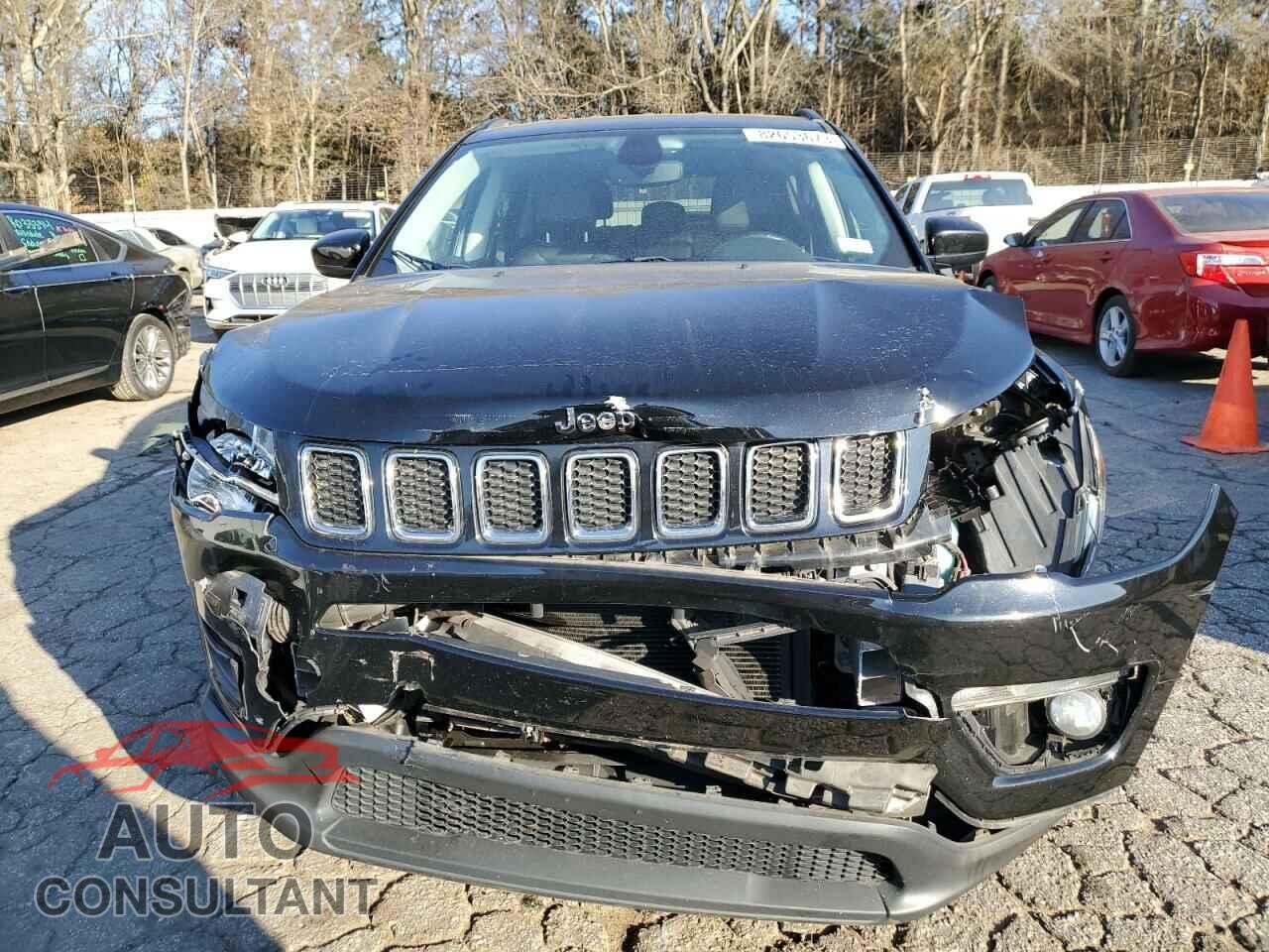 JEEP COMPASS 2018 - 3C4NJDBB5JT484700