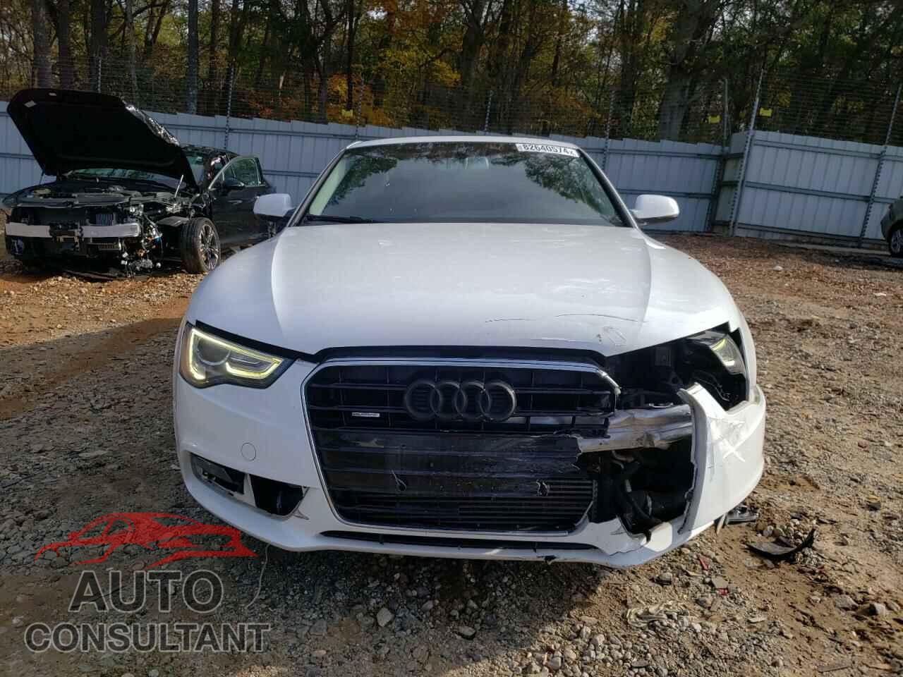 AUDI A5 2013 - WAULFAFR6DA069957