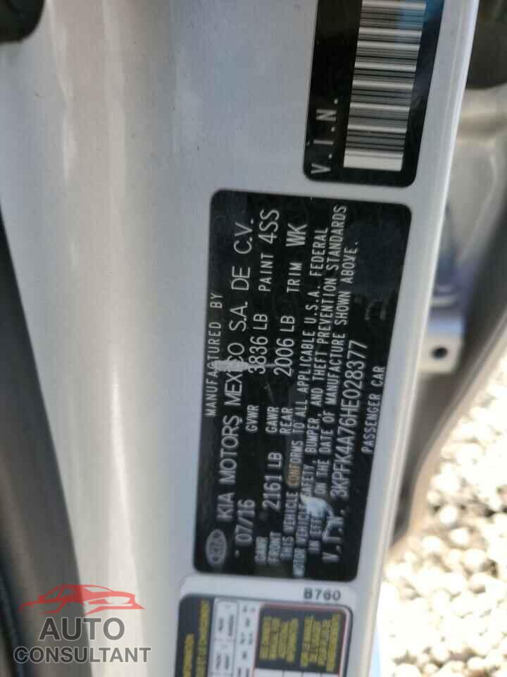 KIA FORTE 2017 - 3KPFK4A76HE028377