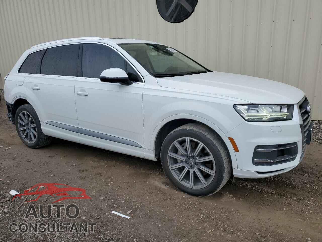 AUDI Q7 2017 - WA1VAAF76HD010088
