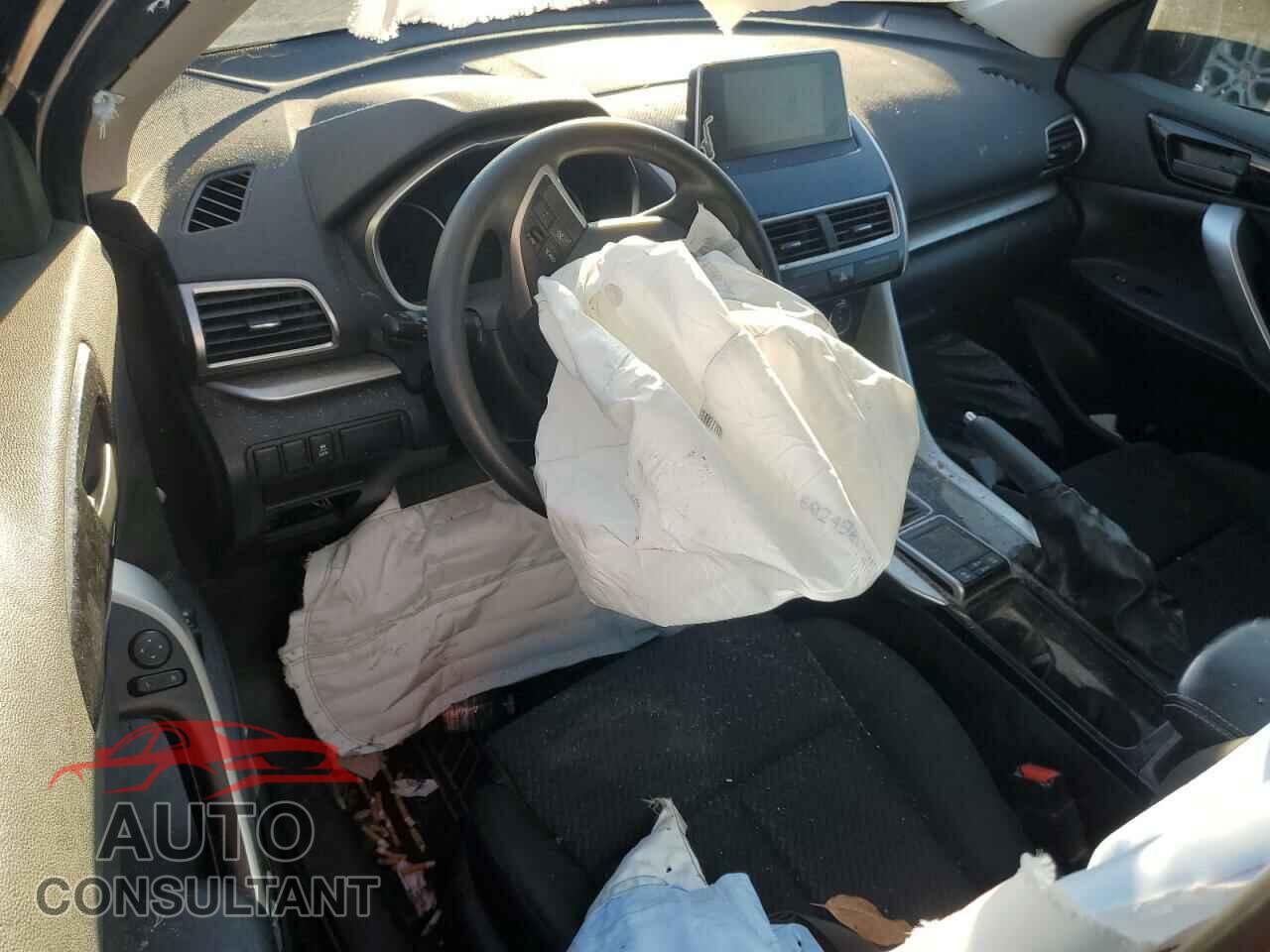 MITSUBISHI ECLIPSE 2018 - JA4AT4AA6JZ058129