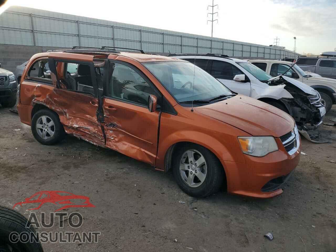 DODGE CARAVAN 2011 - 2D4RN3DG9BR750624