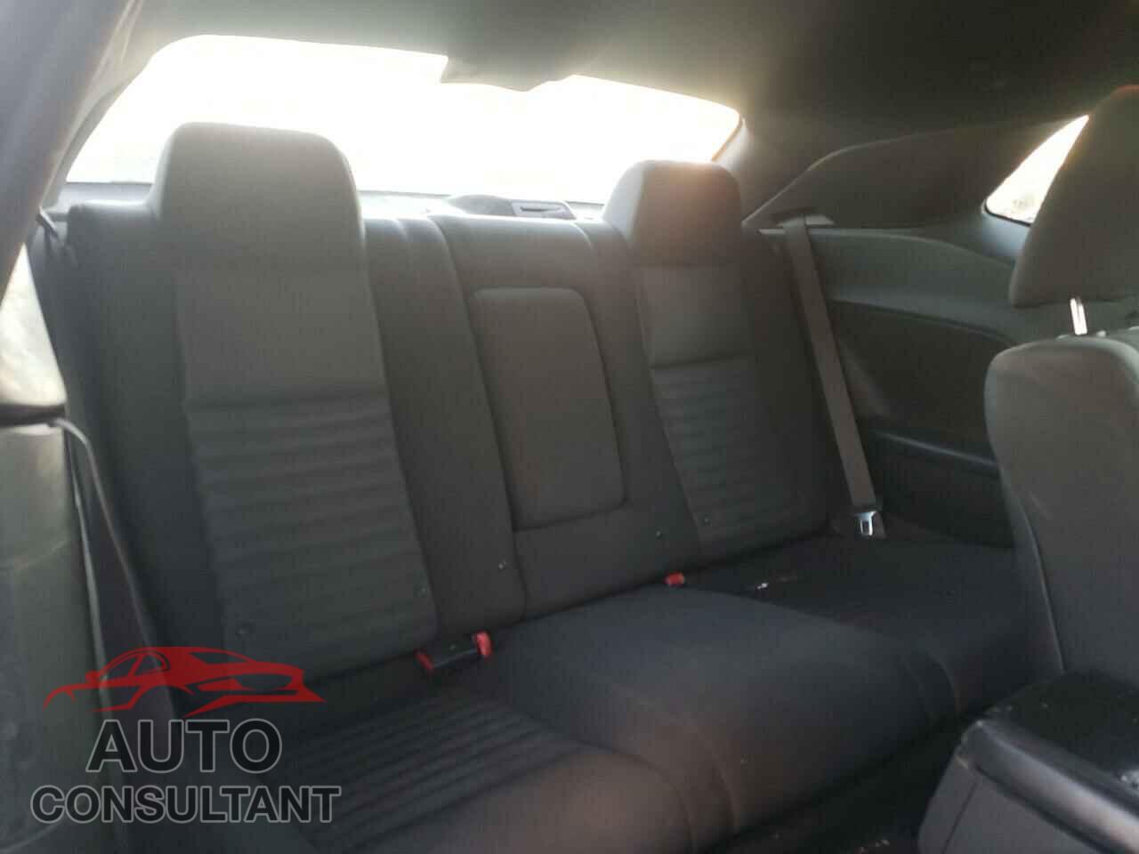 DODGE CHALLENGER 2013 - 2C3CDYAG7DH607756
