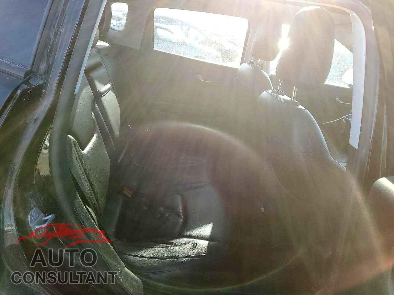 JEEP COMPASS 2018 - 3C4NJDCB6JT113804