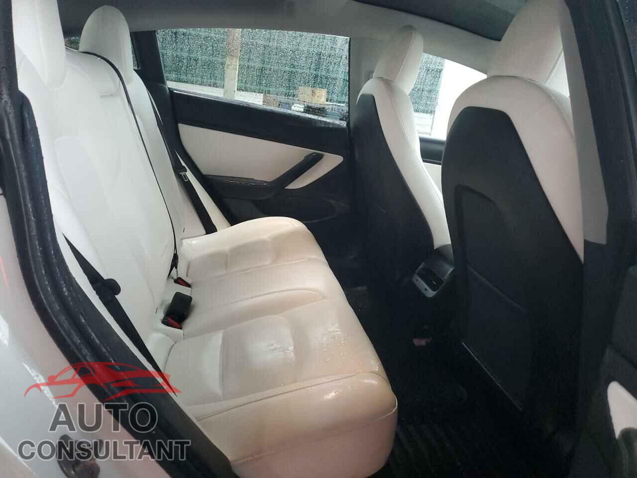 TESLA MODEL 3 2020 - 5YJ3E1EA2LF709928