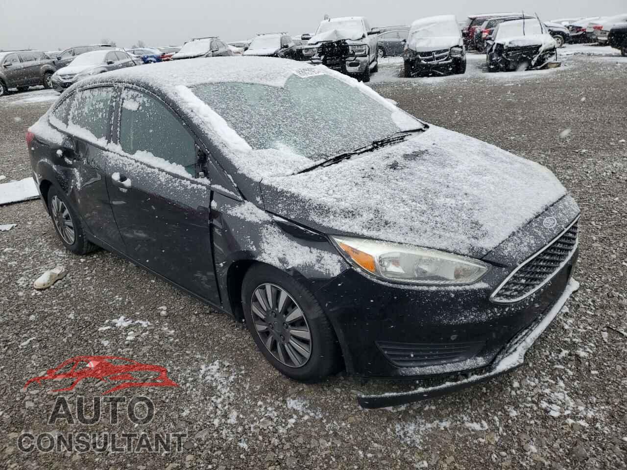 FORD FOCUS 2015 - 1FADP3E26FL365644