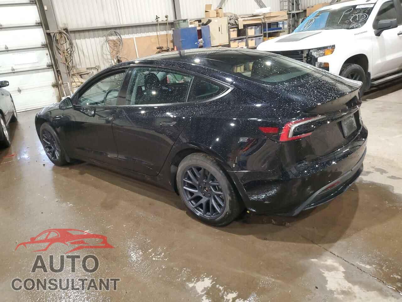 TESLA MODEL 3 2024 - LRW3E7EB1RC088728