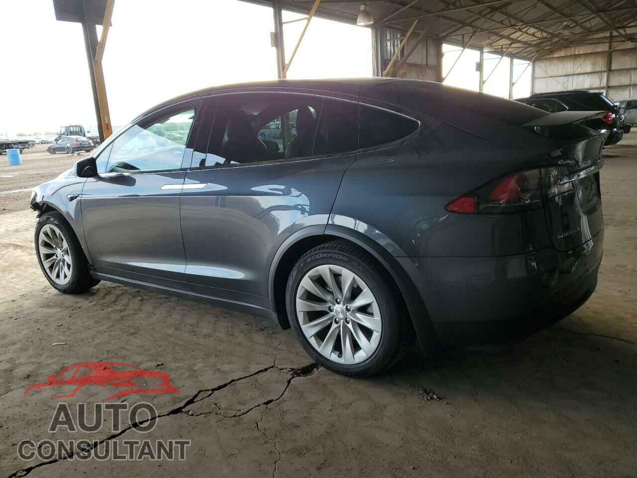 TESLA MODEL X 2017 - 5YJXCDE28HF067014