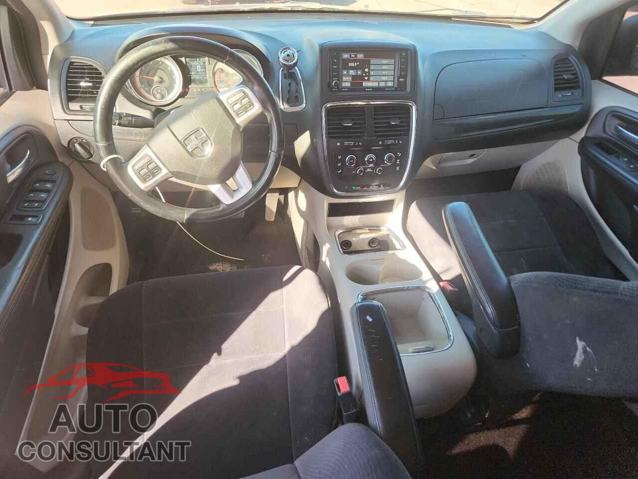 DODGE CARAVAN 2013 - 2C4RDGCG4DR820610