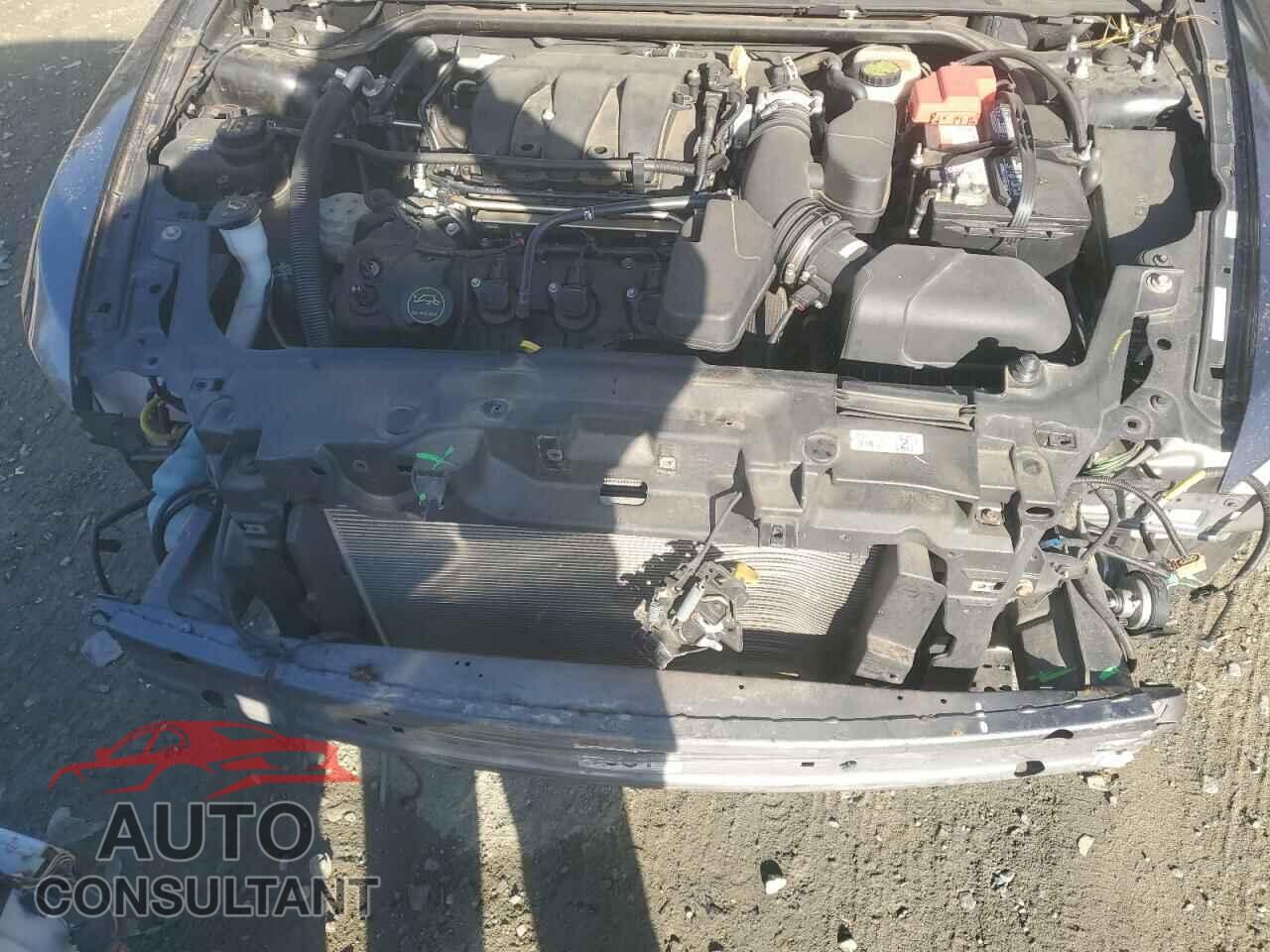FORD TAURUS 2015 - 1FAHP2E88FG148119